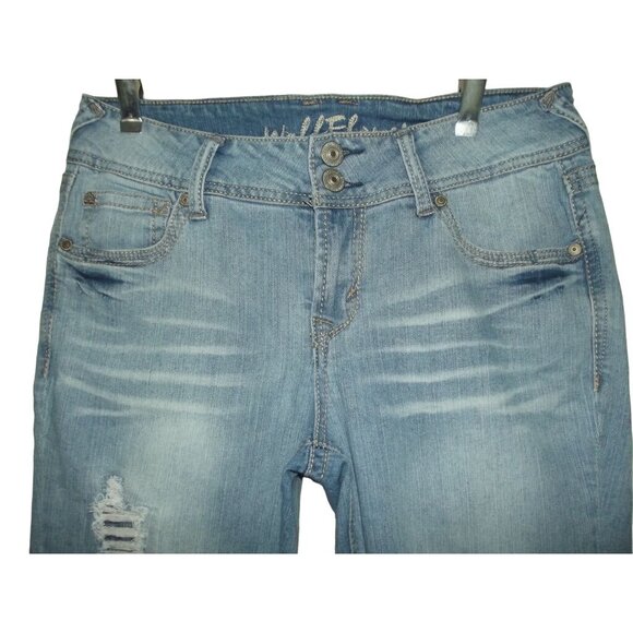 Wallflower Skinny Crop Jeans 9 Mid Rise Skinny Light Blue Embroidered Pockets - Picture 2 of 11